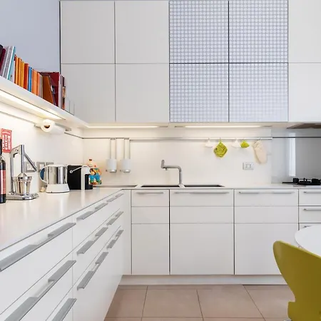 Lägenhet Luxury 2bed-2bath With Private Car Park Milano