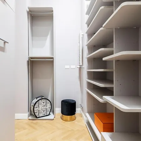 Lejlighed Luxury 2bed-2bath With Private Car Park Milano