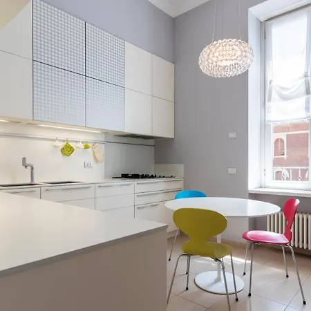 Luxury 2bed-2bath With Private Car Park