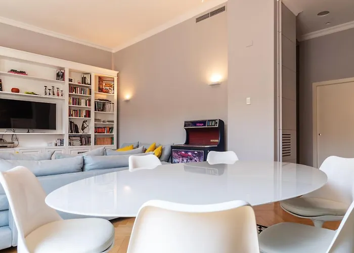 Luxury 2bed-2bath With Private Car Park Lejlighed